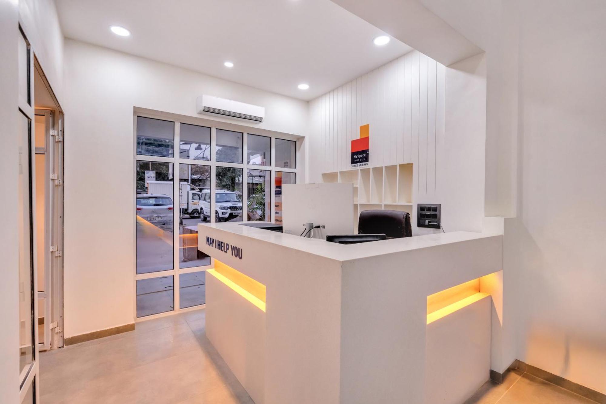 Myspace Hotel Shree Vaibhav Nagpur Ngoại thất bức ảnh