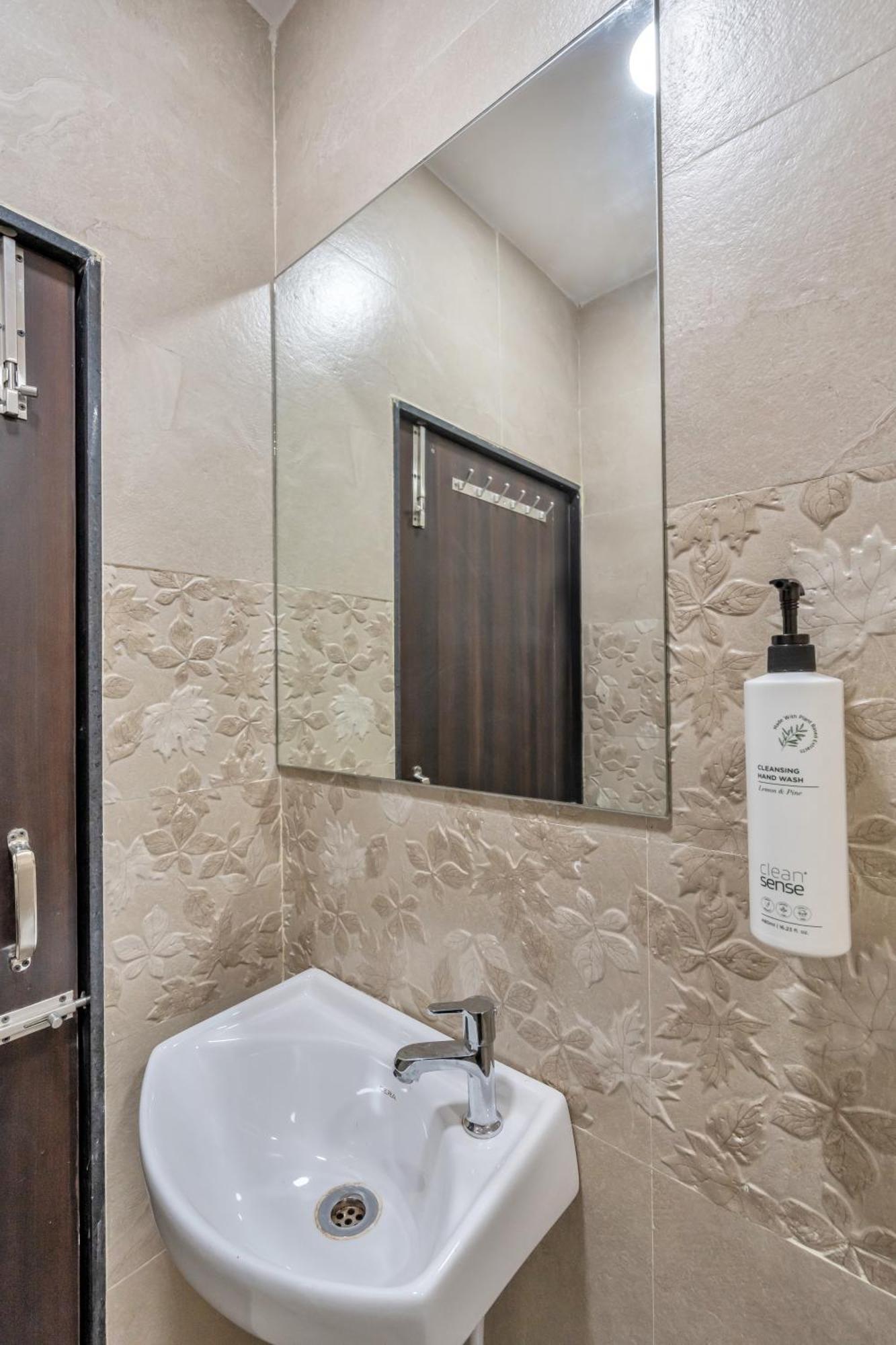 Myspace Hotel Shree Vaibhav Nagpur Ngoại thất bức ảnh